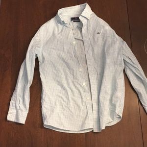 Vineyard vines button down dress shirt